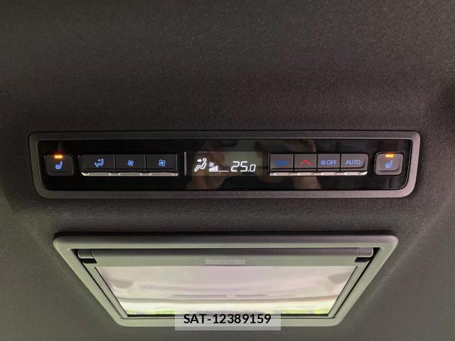 Toyota NOAH 2025-01 8053697-8