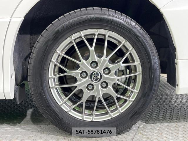 Toyota NOAH 2016-10 8053762-13