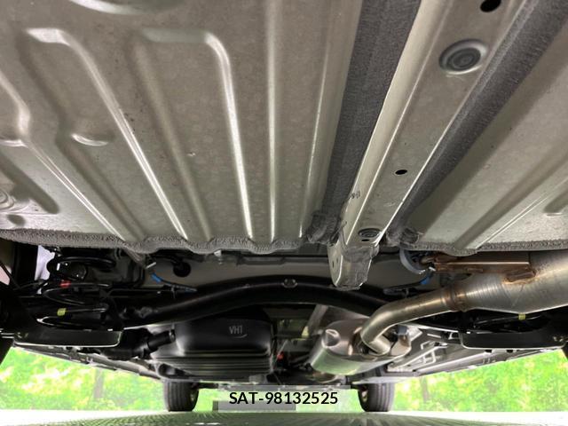 Toyota NOAH 2023-12 8053777-19