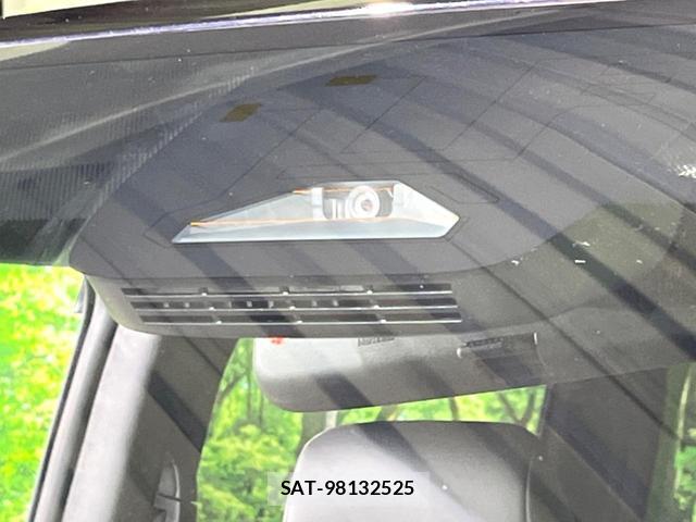Toyota NOAH 2023-12 8053777-6