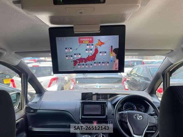 Toyota NOAH 2014-07 8054066-4
