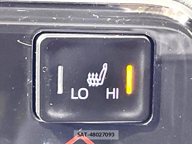 Toyota NOAH 2022-09 8054173-7