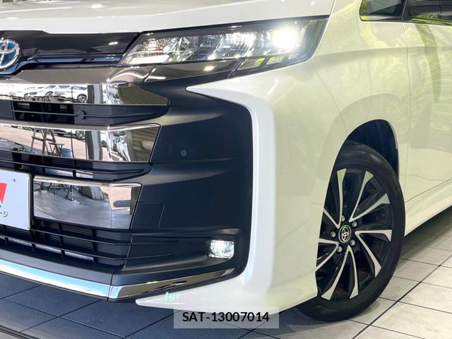 Toyota NOAH 2024-01 8054275-12