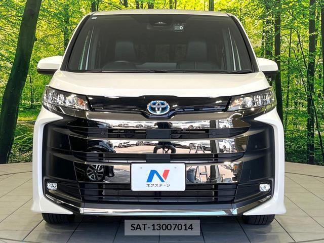 Toyota NOAH 2024-01 8054275-14