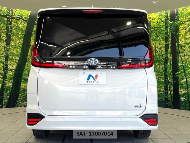 Toyota NOAH 2024-01 8054275-15