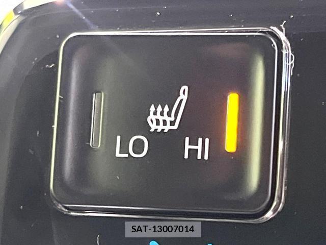 Toyota NOAH 2024-01 8054275-5