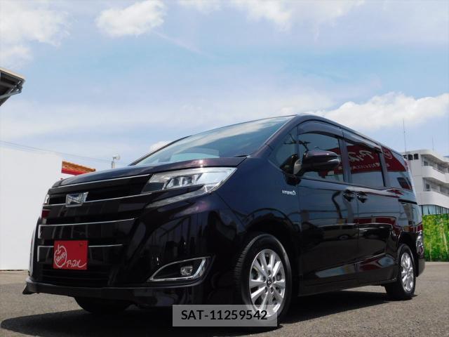 Toyota NOAH 2017-07 8054387-12