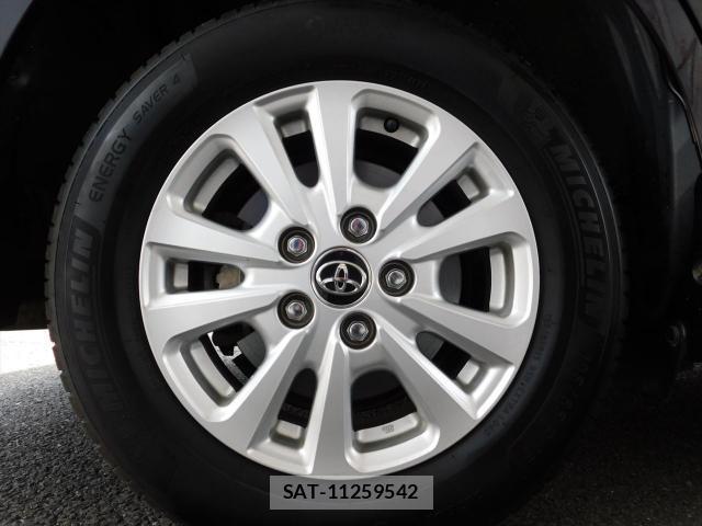 Toyota NOAH 2017-07 8054387-19