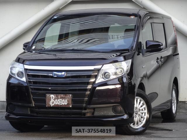 Toyota NOAH 2015-06 8054429-0