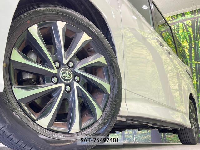 Toyota NOAH 2024-07 8054540-13