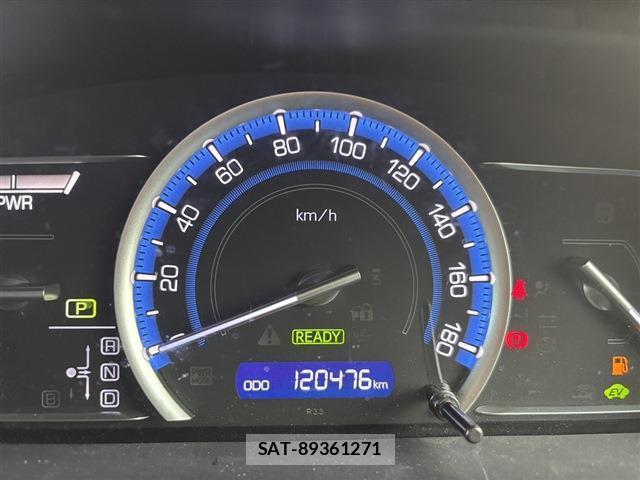 Toyota NOAH 2016-04 8054861-2