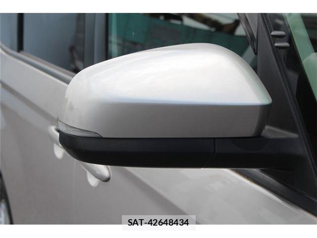 Toyota NOAH 2022-04 8054931-14