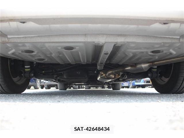 Toyota NOAH 2022-04 8054931-15