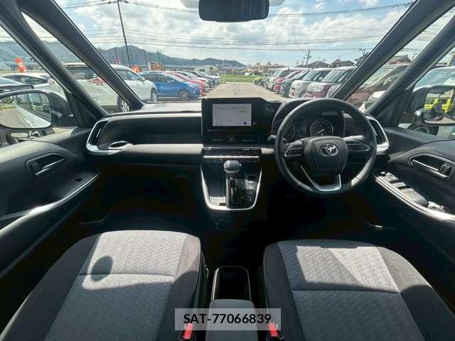 Toyota NOAH 2026-02 8055168-1