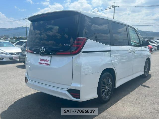 Toyota NOAH 2026-02 8055168-13