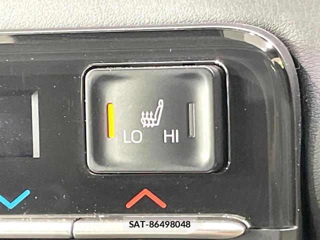 Toyota NOAH 2024-07 8055493-6
