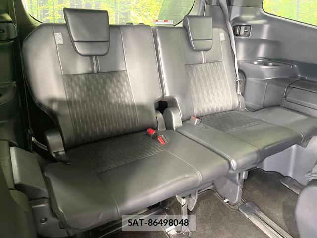Toyota NOAH 2024-07 8055493-9