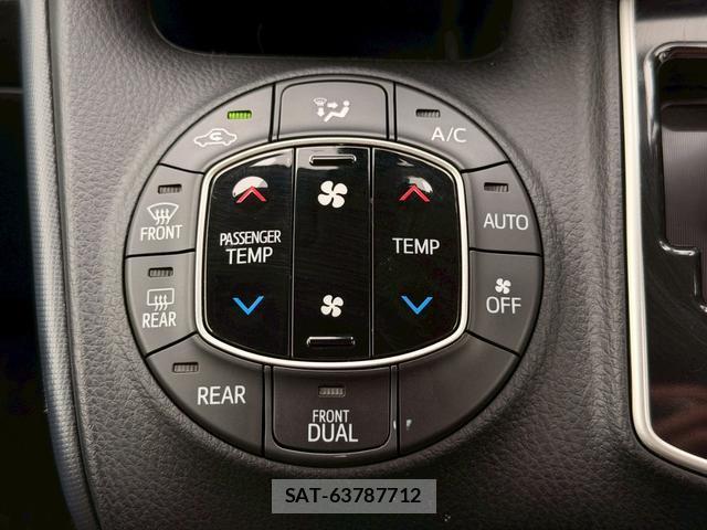 Toyota NOAH 2017-02 7816210-15