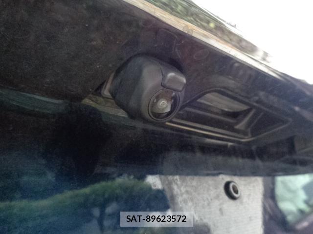 Toyota NOAH 2019-09 8055718-10