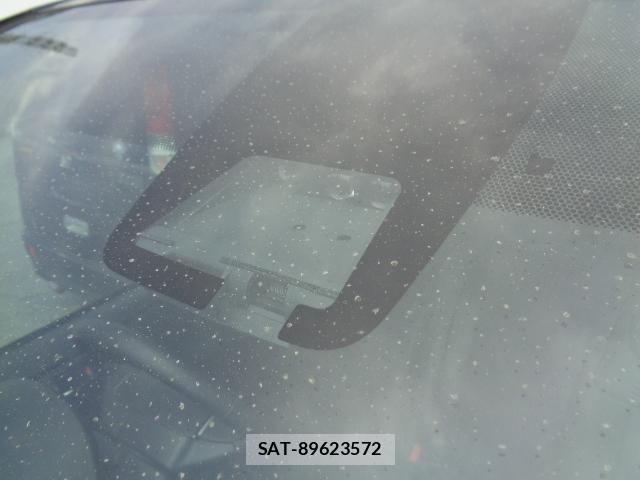 Toyota NOAH 2019-09 8055718-3