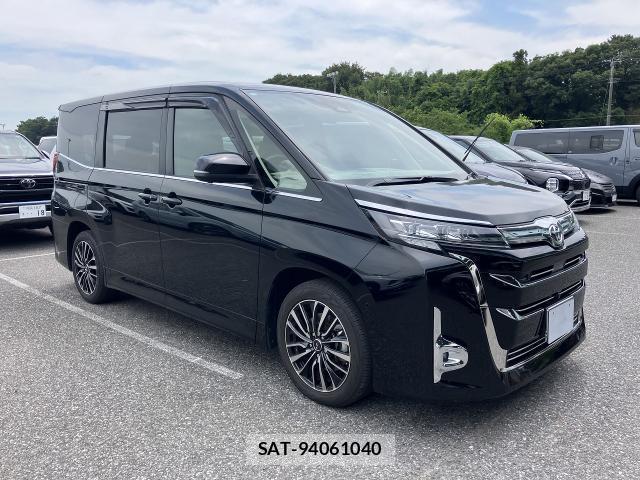 Toyota NOAH 2024-03 8055816-0