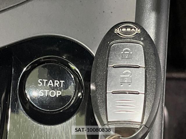 Nissan NOTE 2021-11 8053706-8