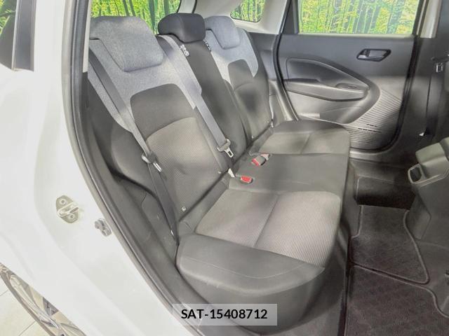 Nissan NOTE 2021-05 8053717-8