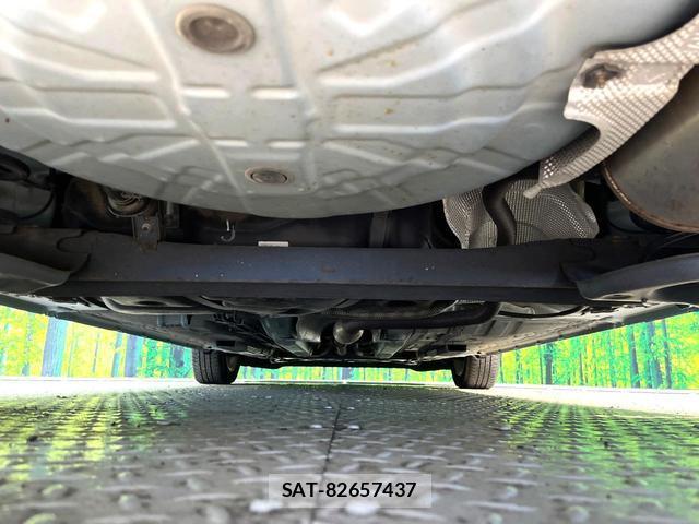 Nissan NOTE 2017-09 8053989-18