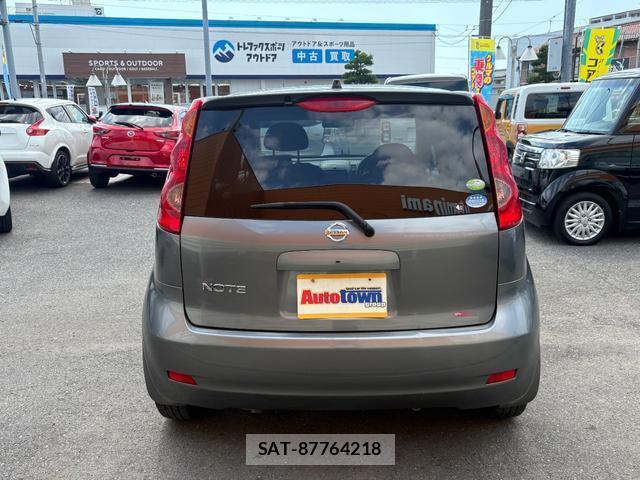 Nissan NOTE 2009-09 8054245-15