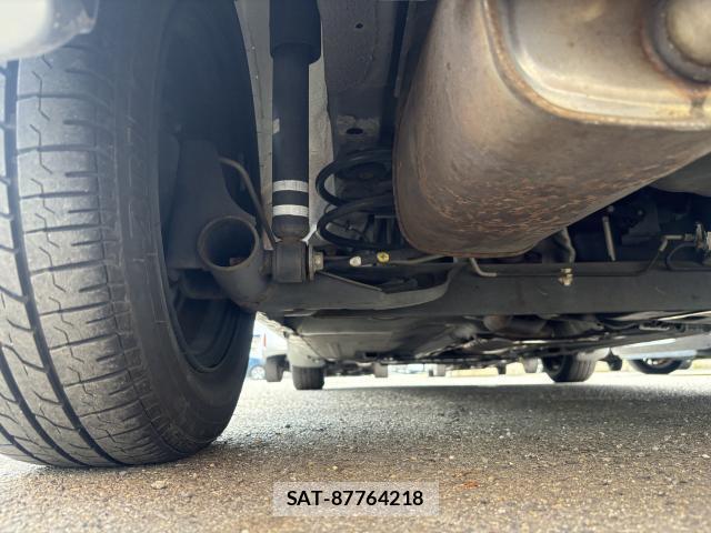 Nissan NOTE 2009-09 8054245-6