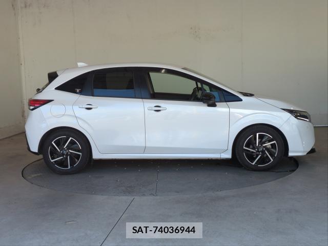 Nissan NOTE 2021-02 8054984-3