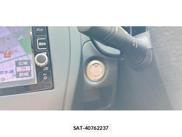 Nissan NOTE 2017-01 8055225-10