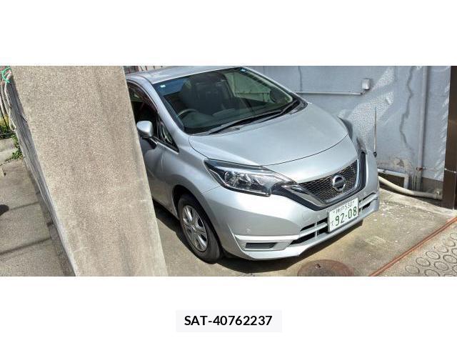 Nissan NOTE 2017-01 8055225-2