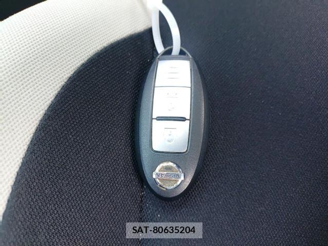Nissan NOTE 2019-07 8055263-14