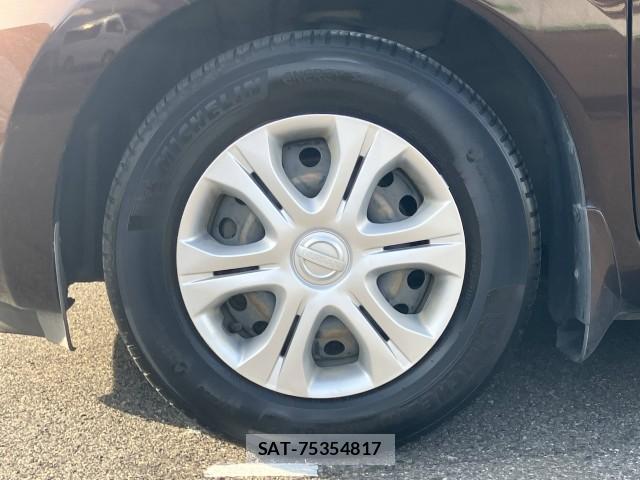 Nissan NOTE 2016-11 8055625-18