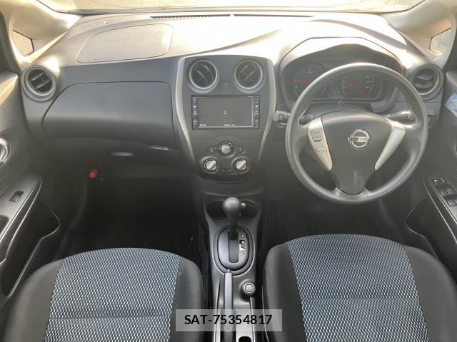Nissan NOTE 2016-11 8055625-2