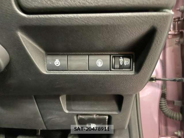 Nissan NOTE 2022-04 8055923-5