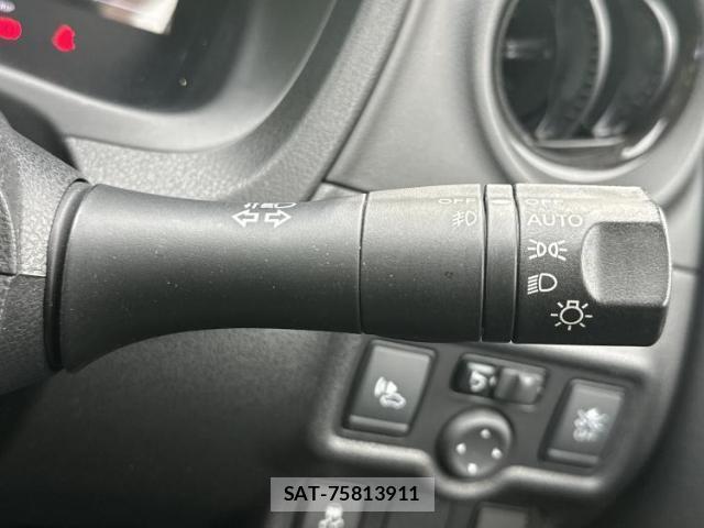 Nissan NOTE 2017-01 8056087-15