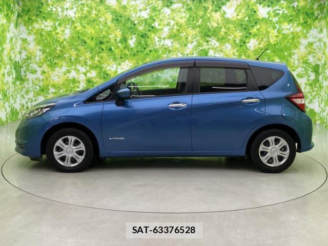 Nissan NOTE 2018-03 8056096-1