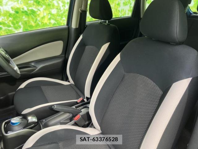 Nissan NOTE 2018-03 8056096-5