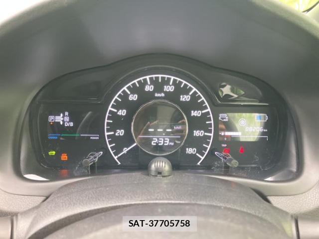 Nissan NOTE 2018-03 8056222-13