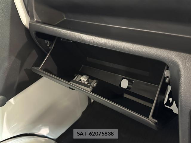 Nissan CLIPPER TRUCK 2016-08 8054441-10