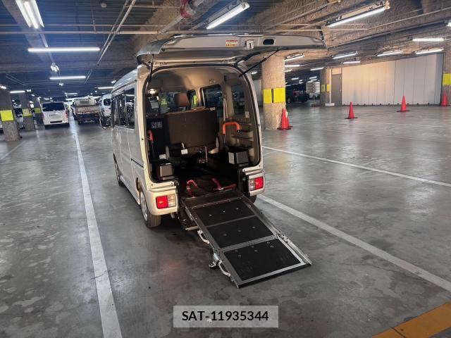 Nissan CLIPPER RIO 2021-04 8055642-16