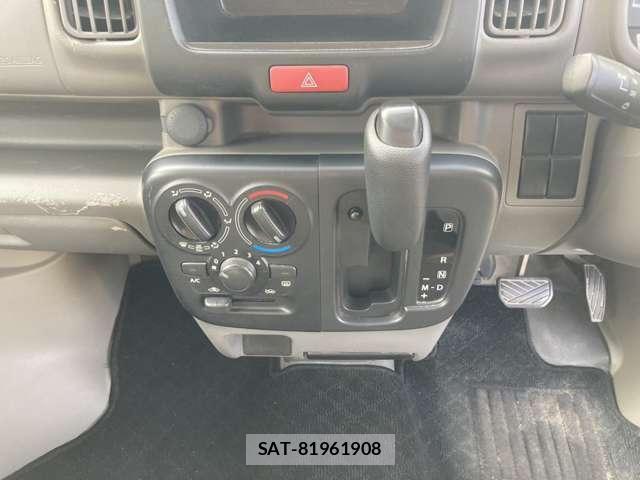 Nissan CLIPPER VAN 2021-06 8053668-17