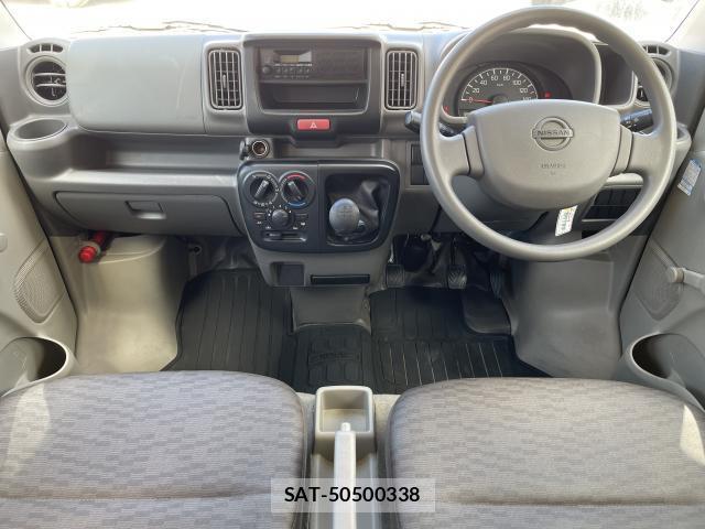 Nissan CLIPPER VAN 2018-06 8054325-2