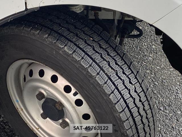Nissan CLIPPER VAN 2018-07 8008557-10