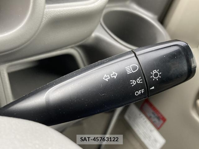 Nissan CLIPPER VAN 2018-07 8008557-5