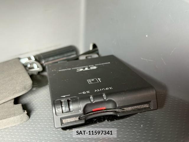 Nissan VANETTE VAN 2015-11 8055519-6