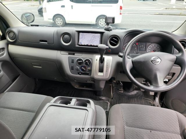 Nissan NV350 Caravan 2016-05 8053617-2