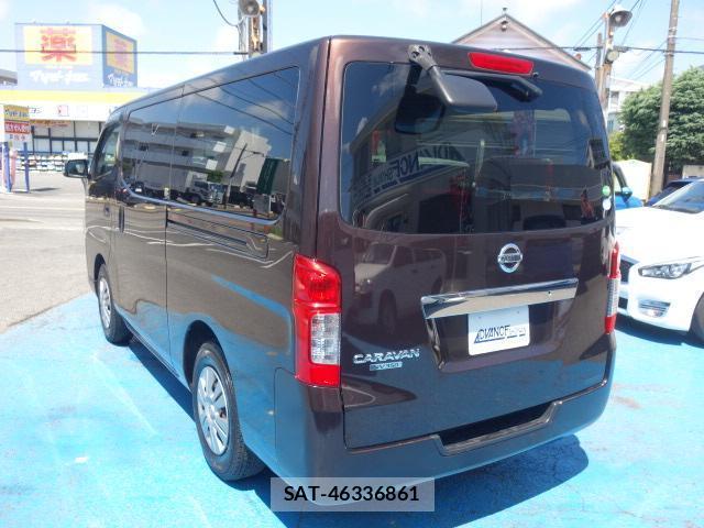 Nissan NV350 Caravan 2021-05 8055195-2